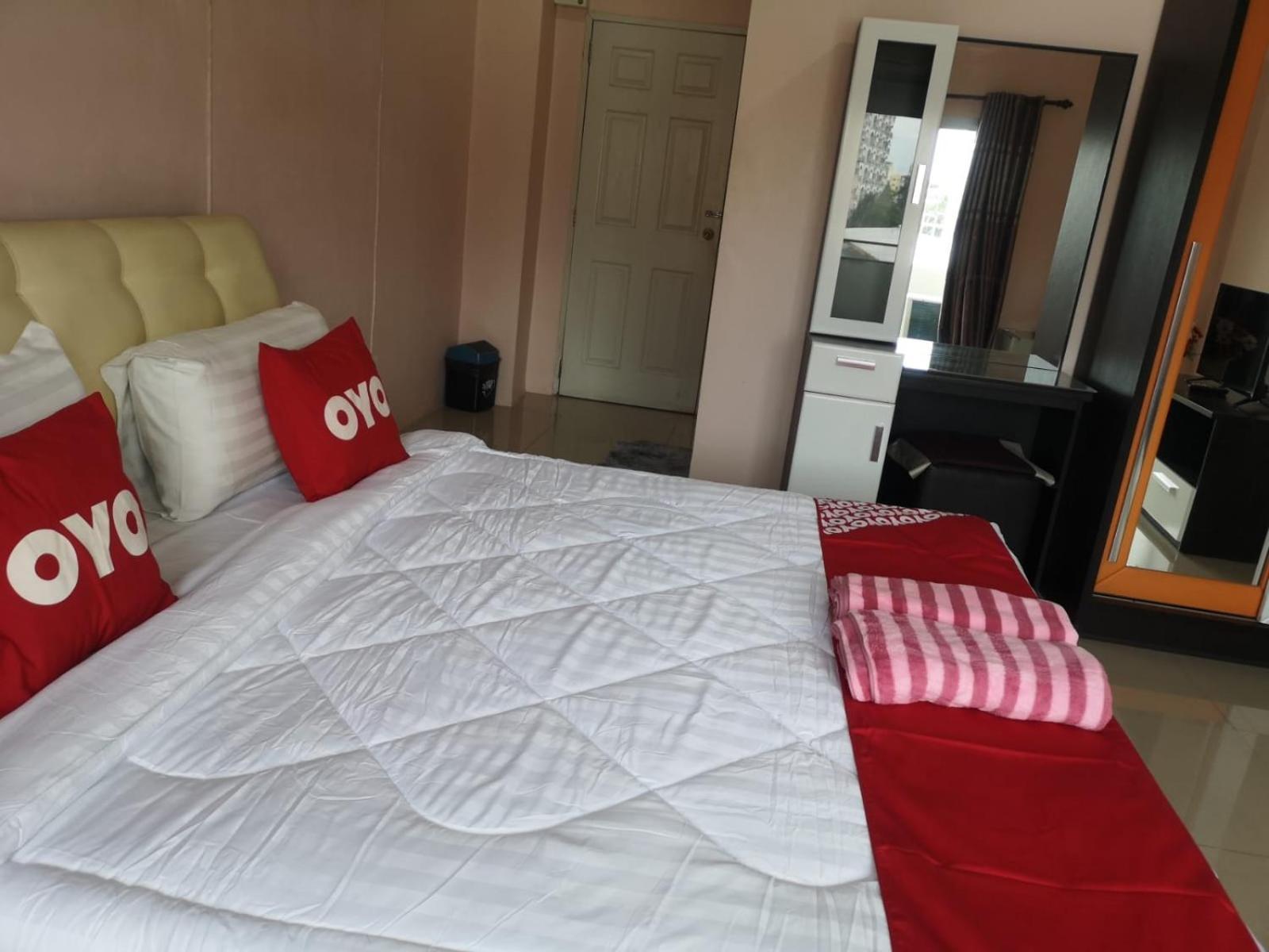 Kjs Pattaya Hotell Eksteriør bilde